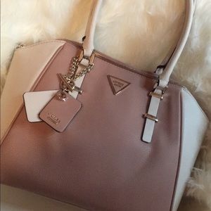 Guess Tote purse